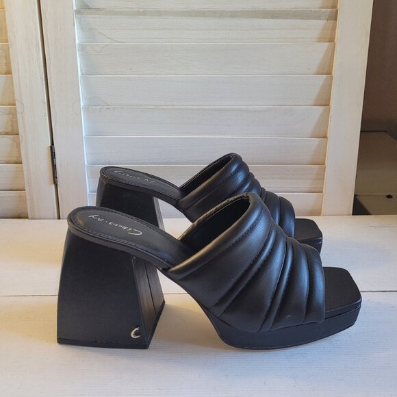 Sam Edelman Shoes - $89 *NWT* 8.5 Circus by Sam Edelman Slide Sandals